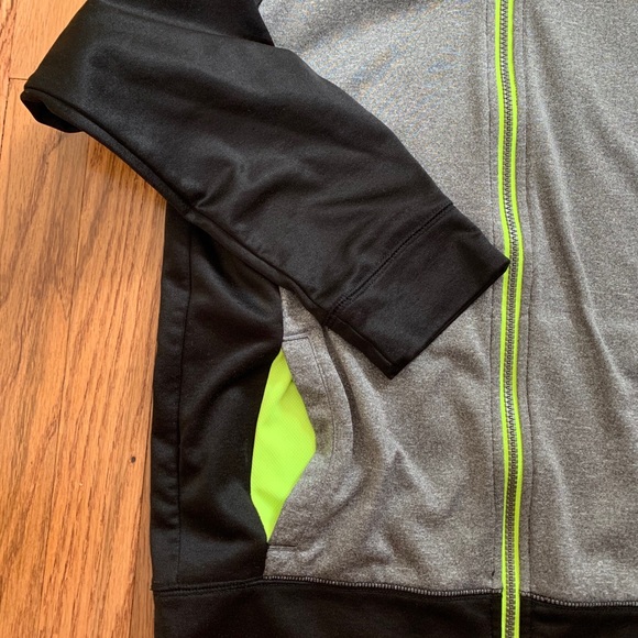 Hooded jacket size: L ( 10-12 ) - Picture 4 of 4